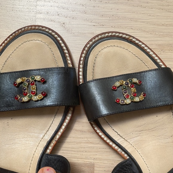 Chanel bead logo sandals authentic 🎀 - Picture 15 of 17